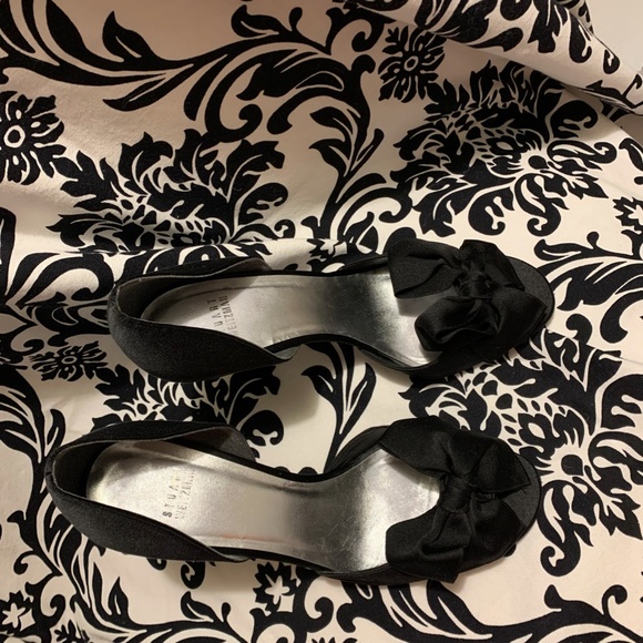 Stuart Weitzman formal black satin peep toe stiletto shoes size 10 - Picture 14 of 14